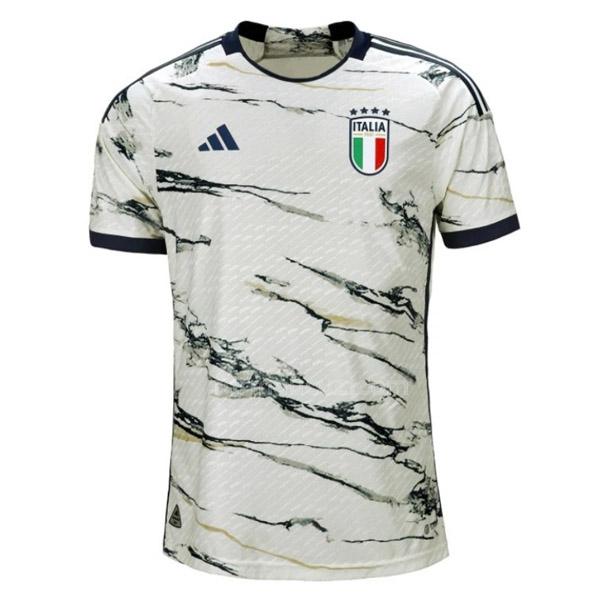 adidas İtalya 2023 deplasman forması